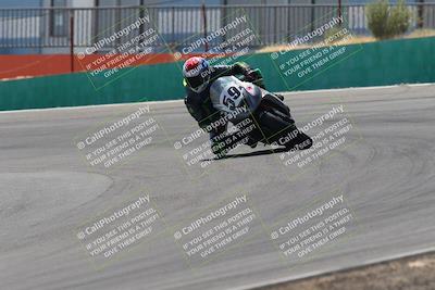 media/Apr-20-2025-AHRMA (Sun) [[393a79c373]]/Race/Group 10/Turn 4b/